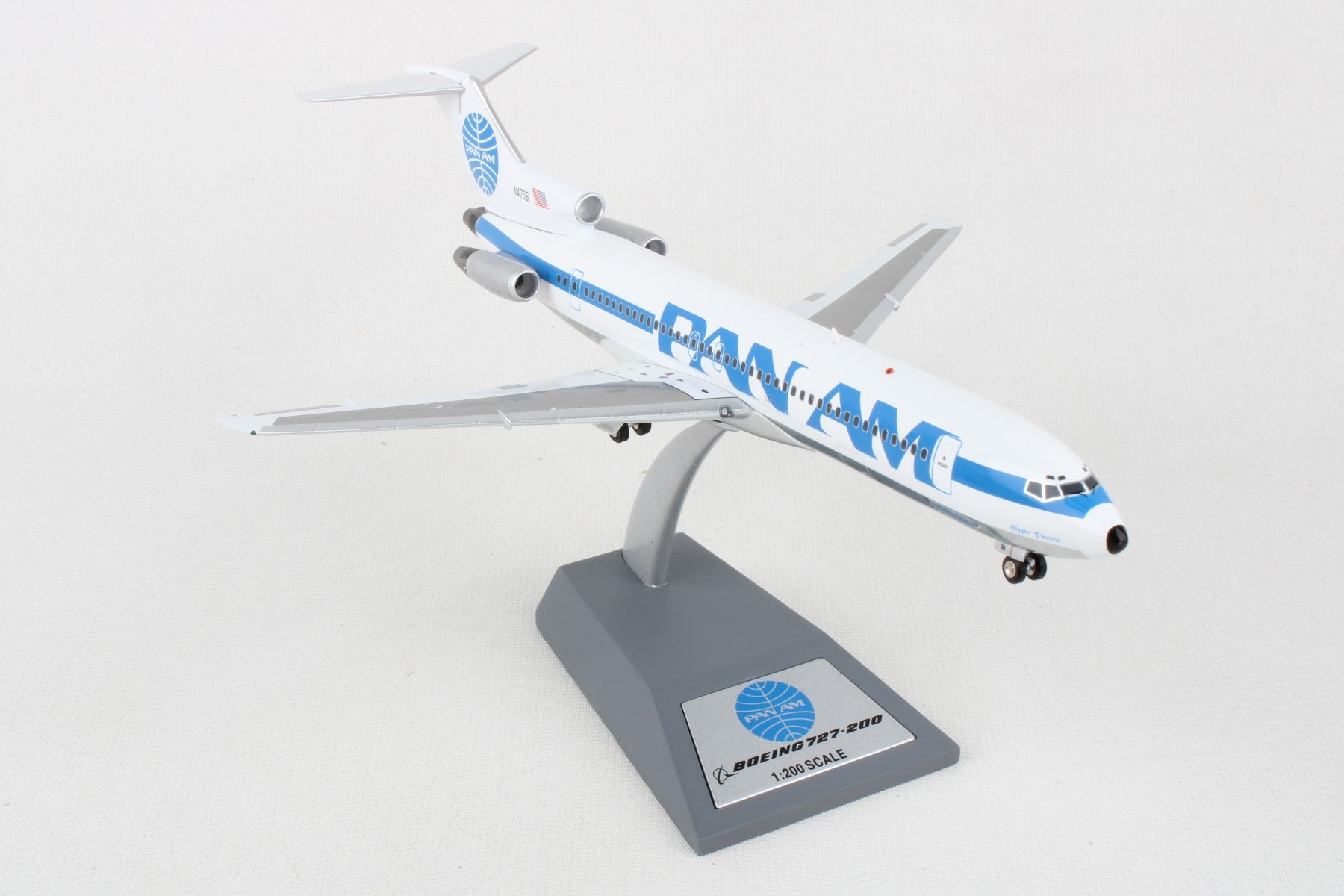 INFLIGHT200 PAN AM 727-235 1/200 REG#N4738 W/STAND (**)