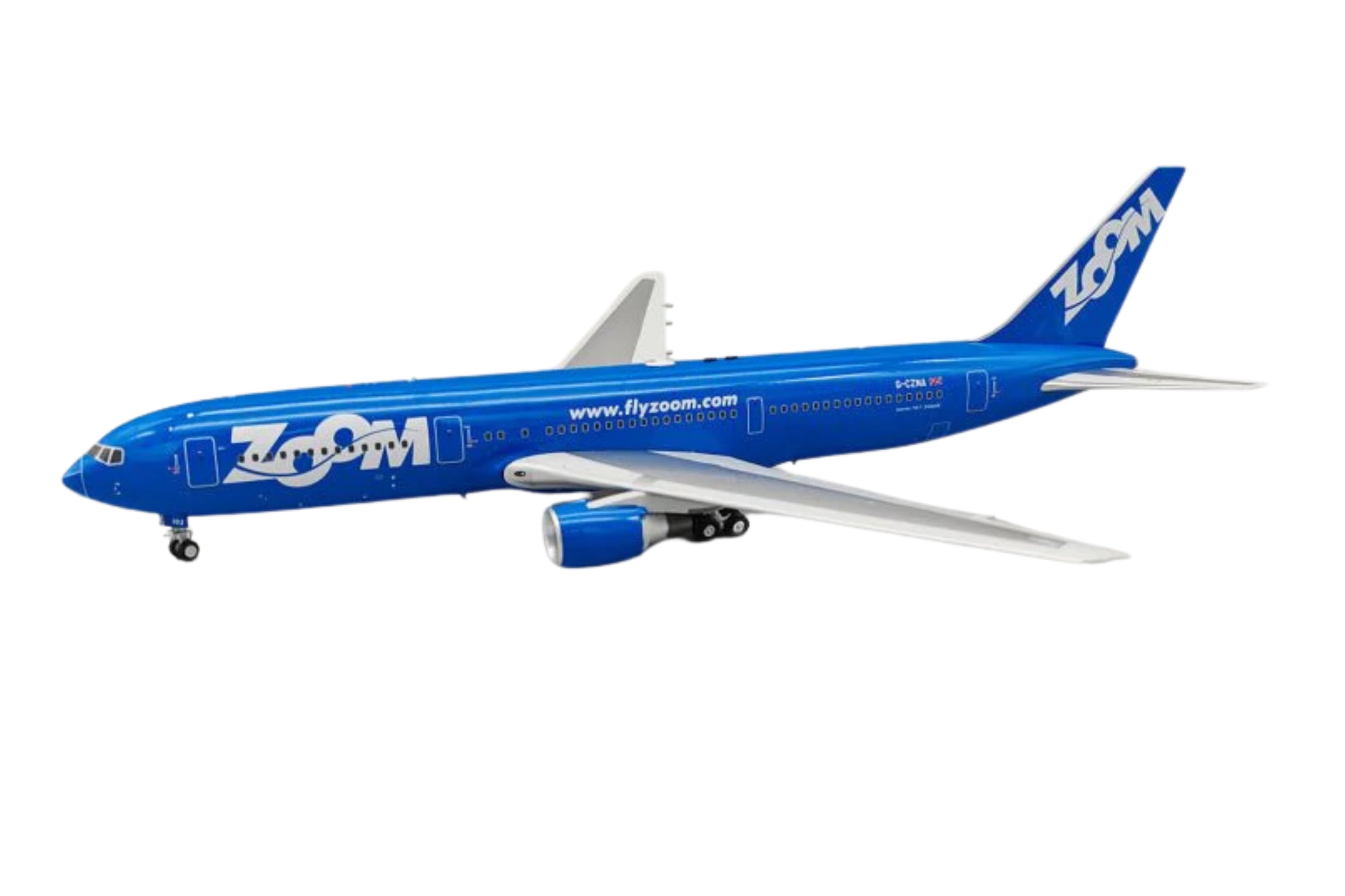 INFLIGHT200 ZOOM 767-300 1/200 REG#G-CZNA W/STAND