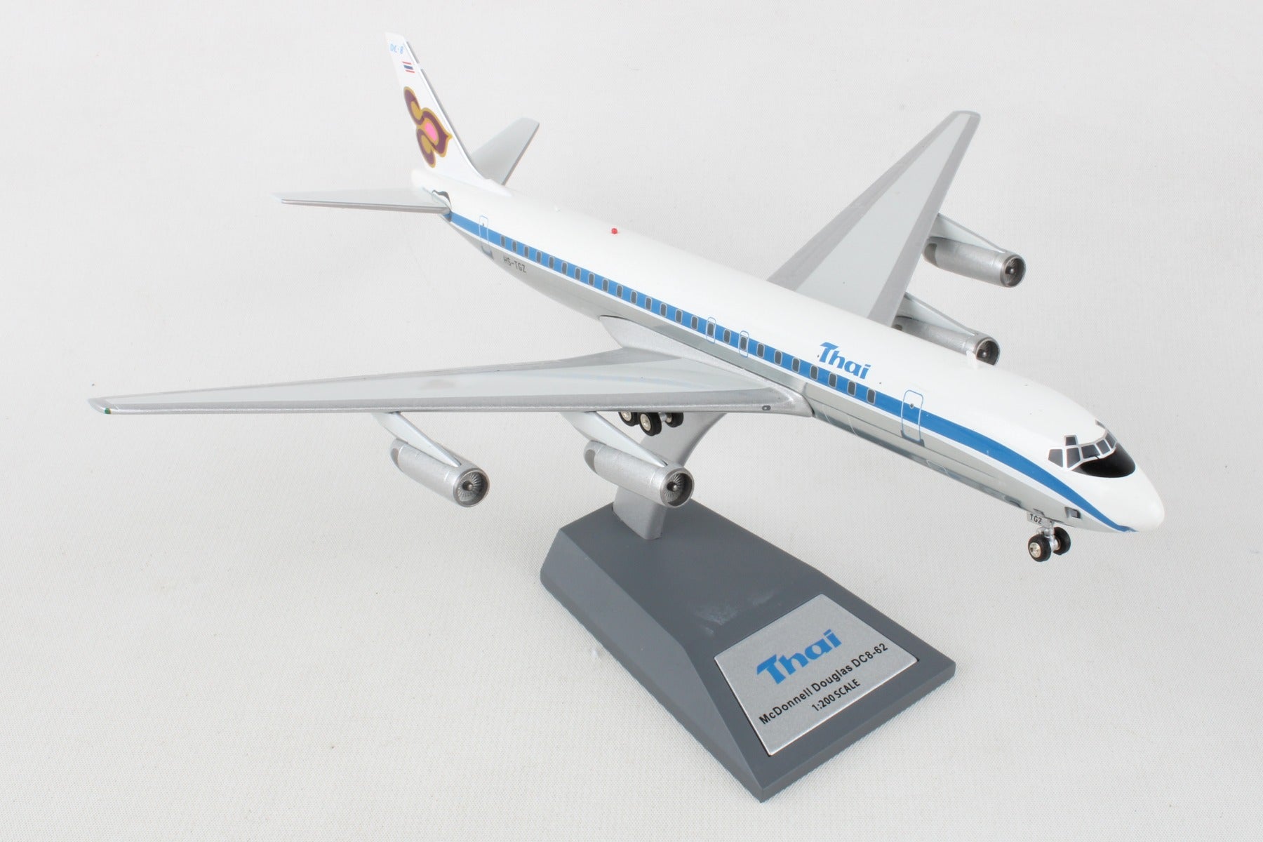 INFLIGHT200 THAI DC-8-62CF 1/200 REG#HS-TGZ W/STAND (**)