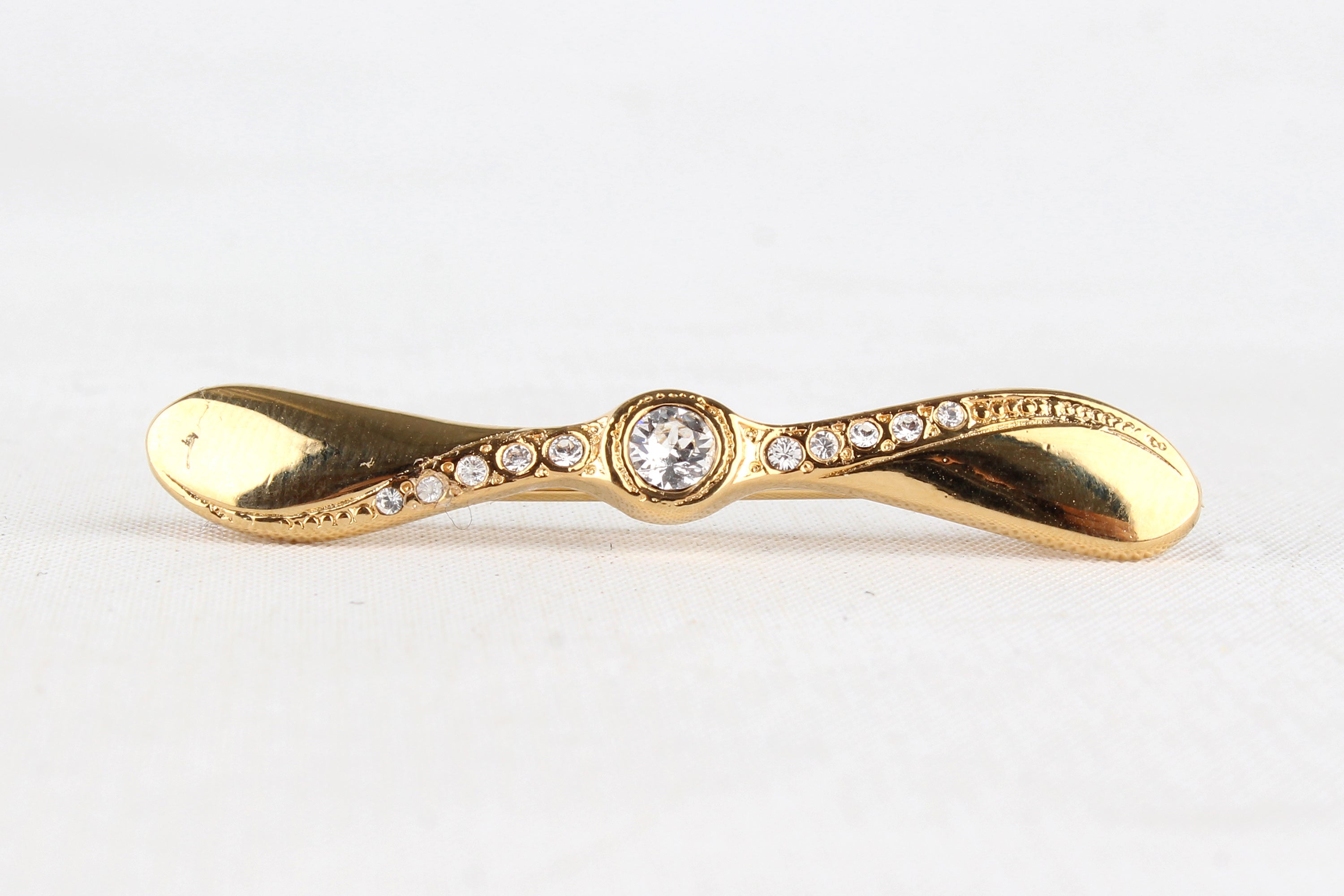 GOLD PROPELLER PIN LARGE