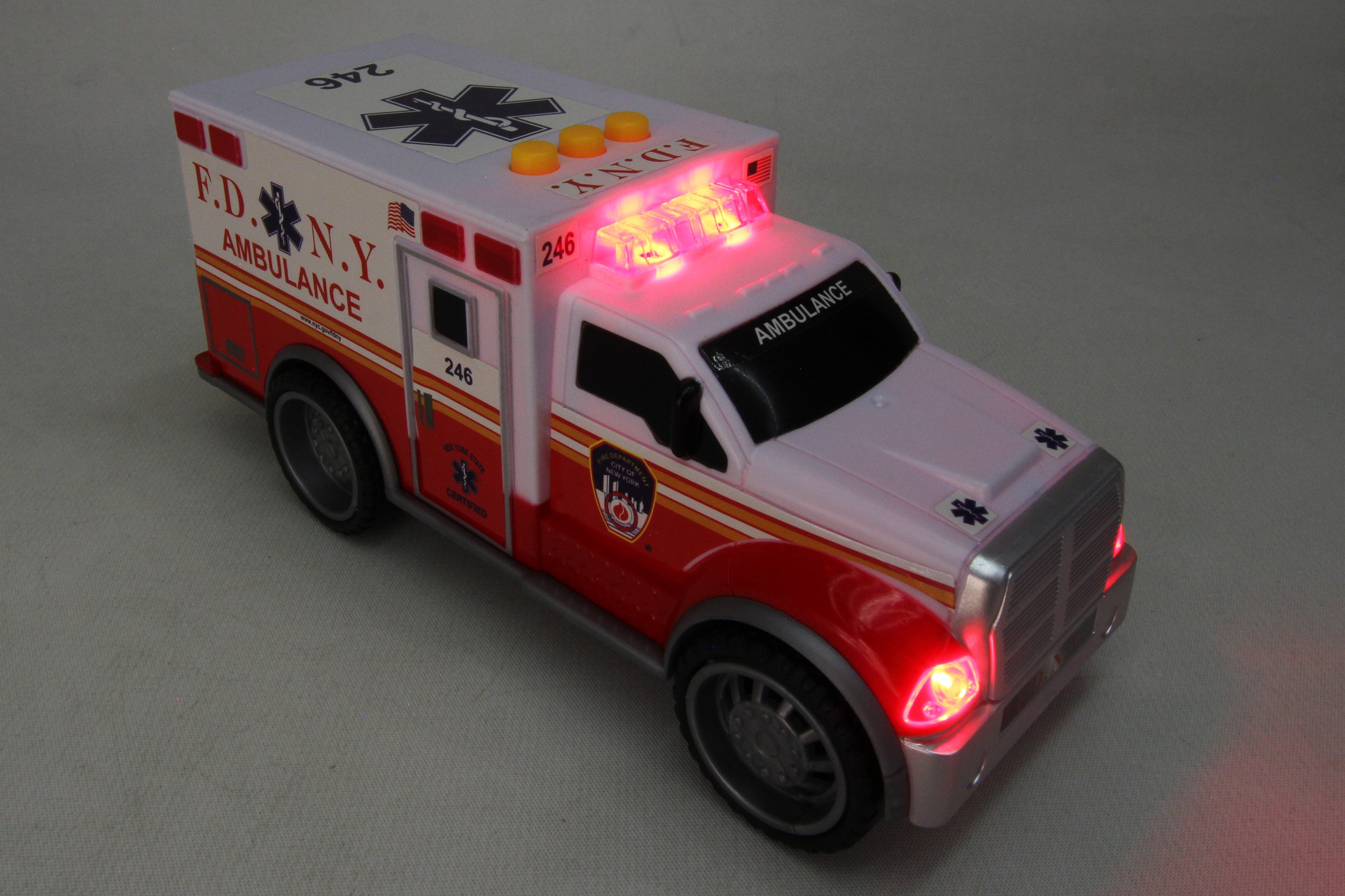 FDNY AMBULANCE W/LIGHTS & SOUND