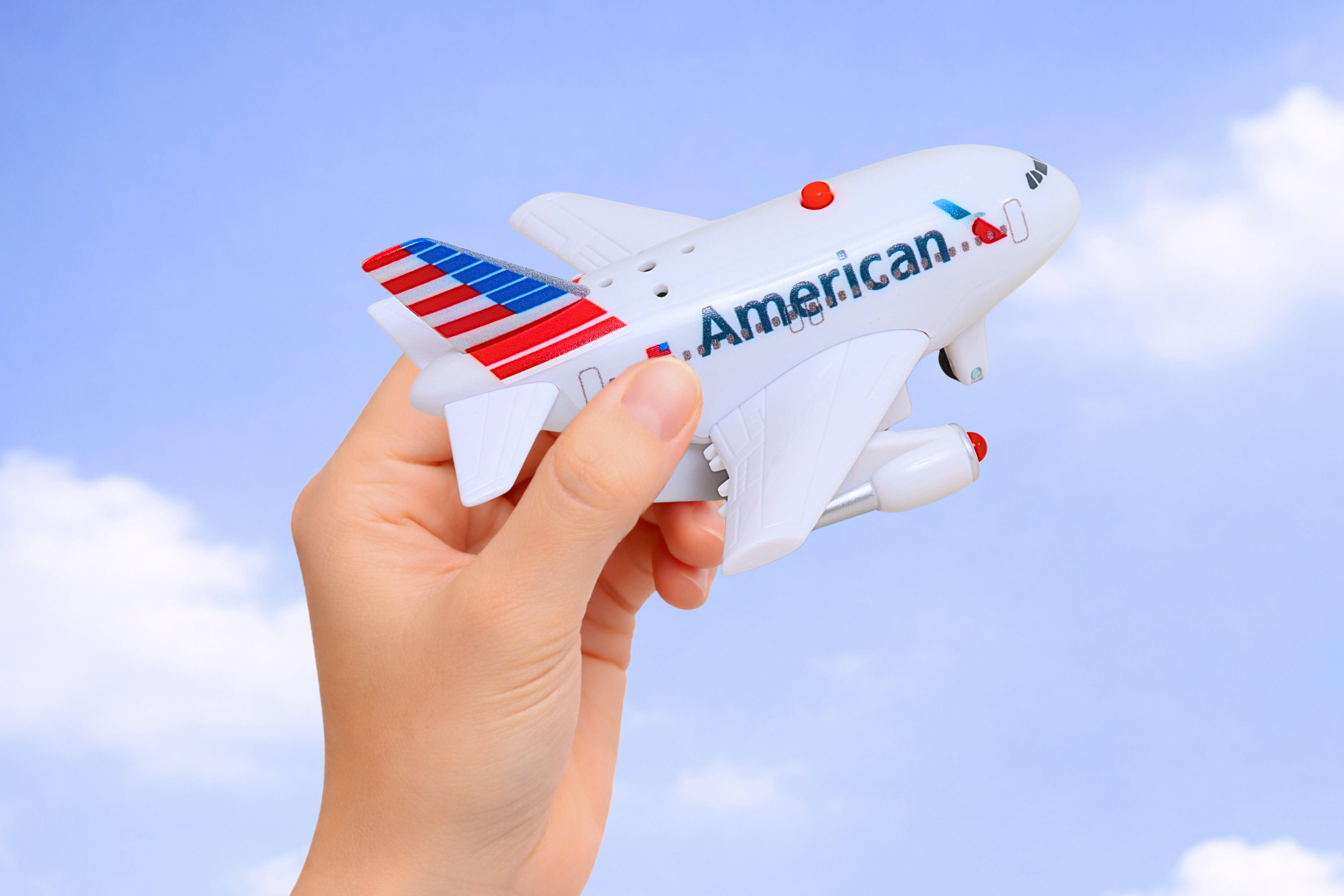 AMERICAN AIRLINES PULLBACK W/LIGHT & SOUND The Airplane Shop.