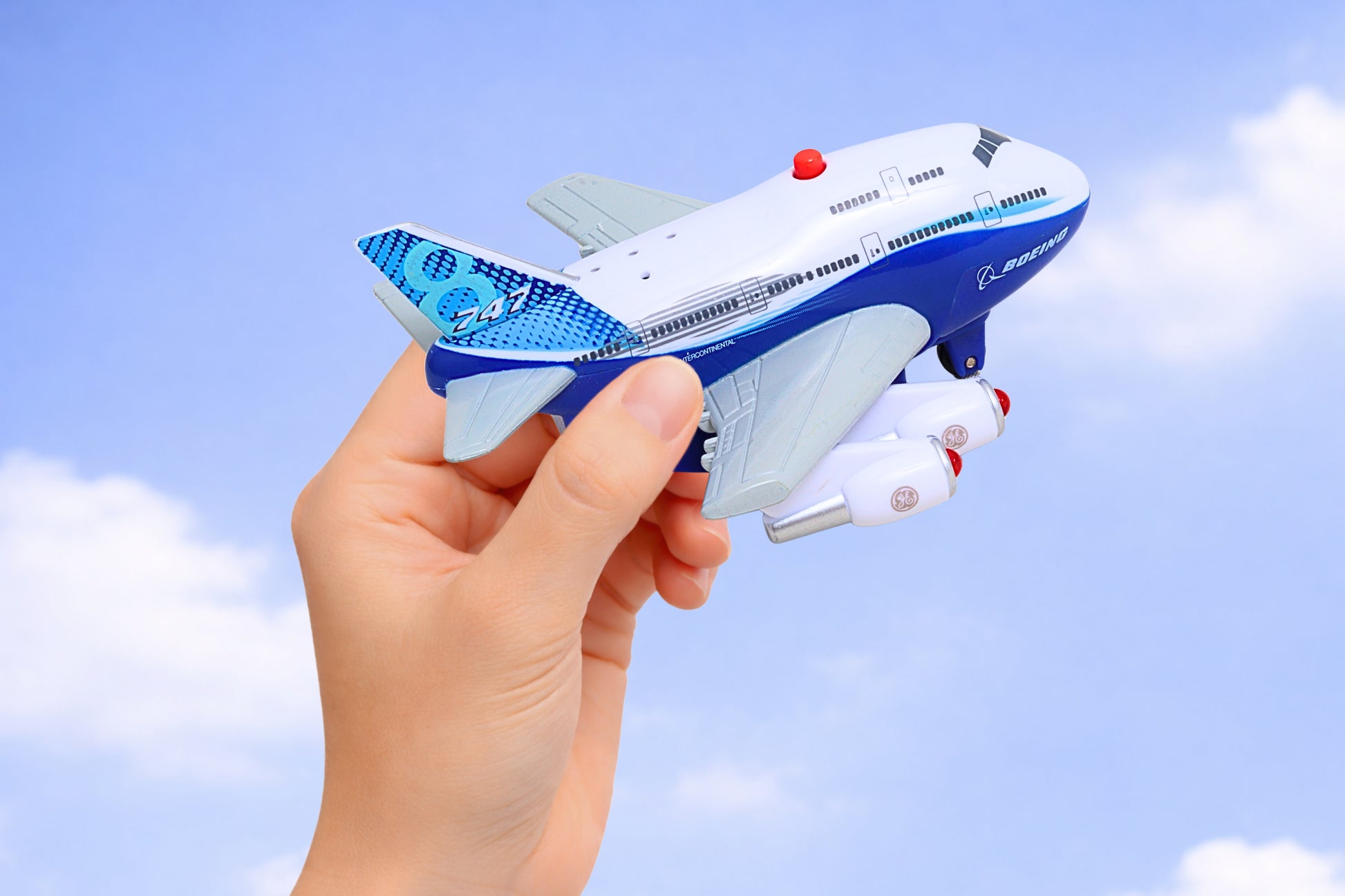 BOEING PULLBACK W/ LIGHTS & SOUND The Airplane Shop.