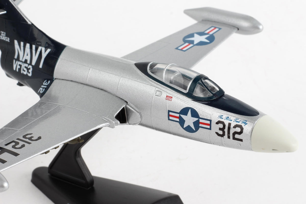 POSTAGE STAMP F9F PANTHER 1/100 SILVER/BLACK (**) The Airplane Shop.