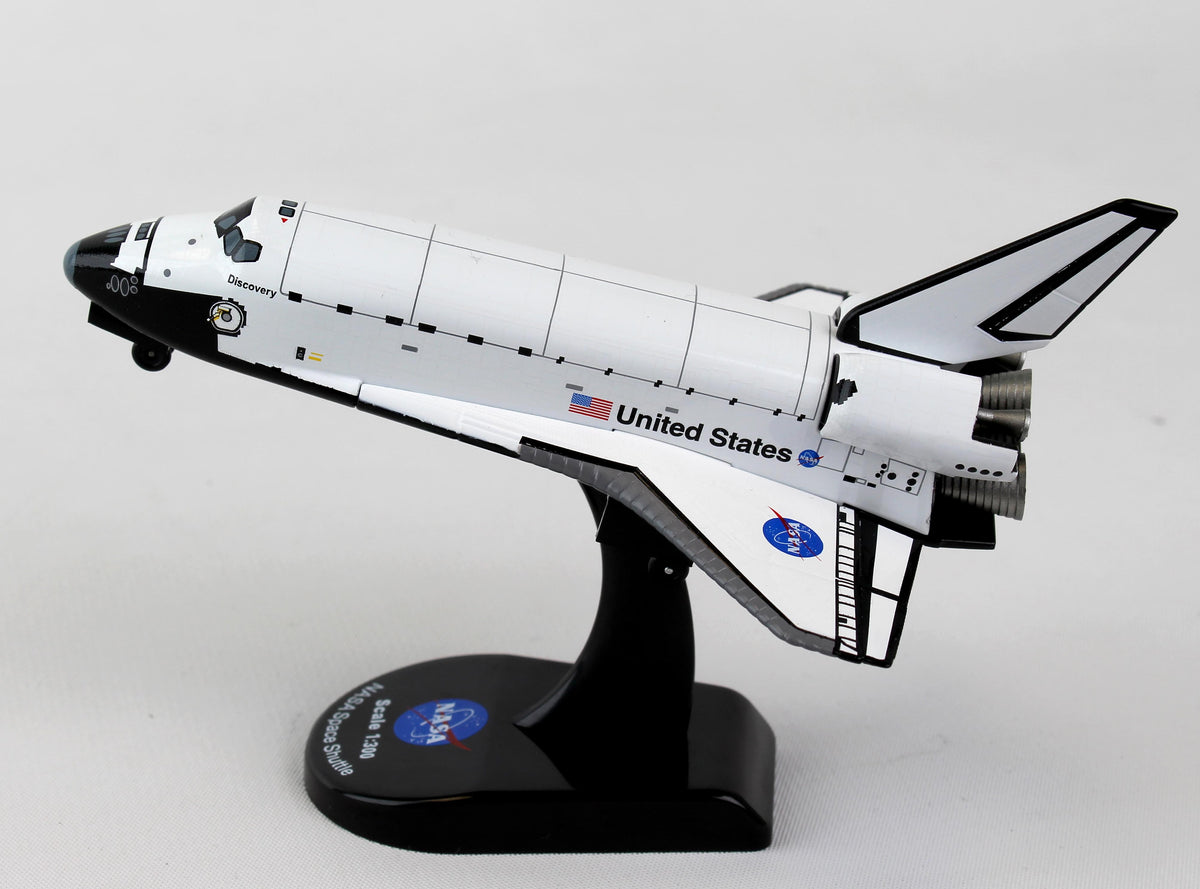 POSTAGE STAMP SPACE SHUTTLE DISCOVERY 1/300 The Airplane Shop.