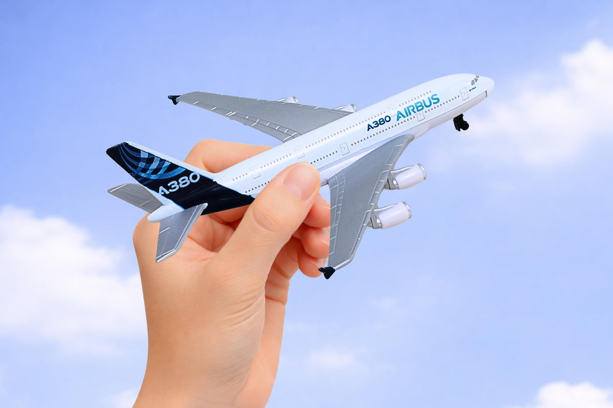 AIRBUS A380 SINGLE PLANE The Airplane Shop.
