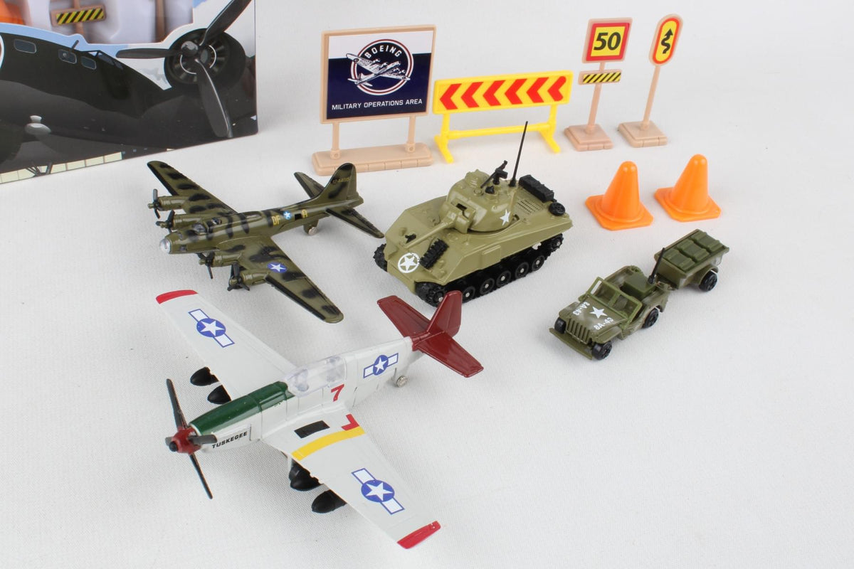 BOEING WWII PLAYSET The Airplane Shop.