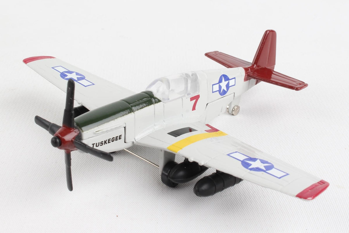 RUNWAY24 P51 TUSKEGEE AIRMEN The Airplane Shop.