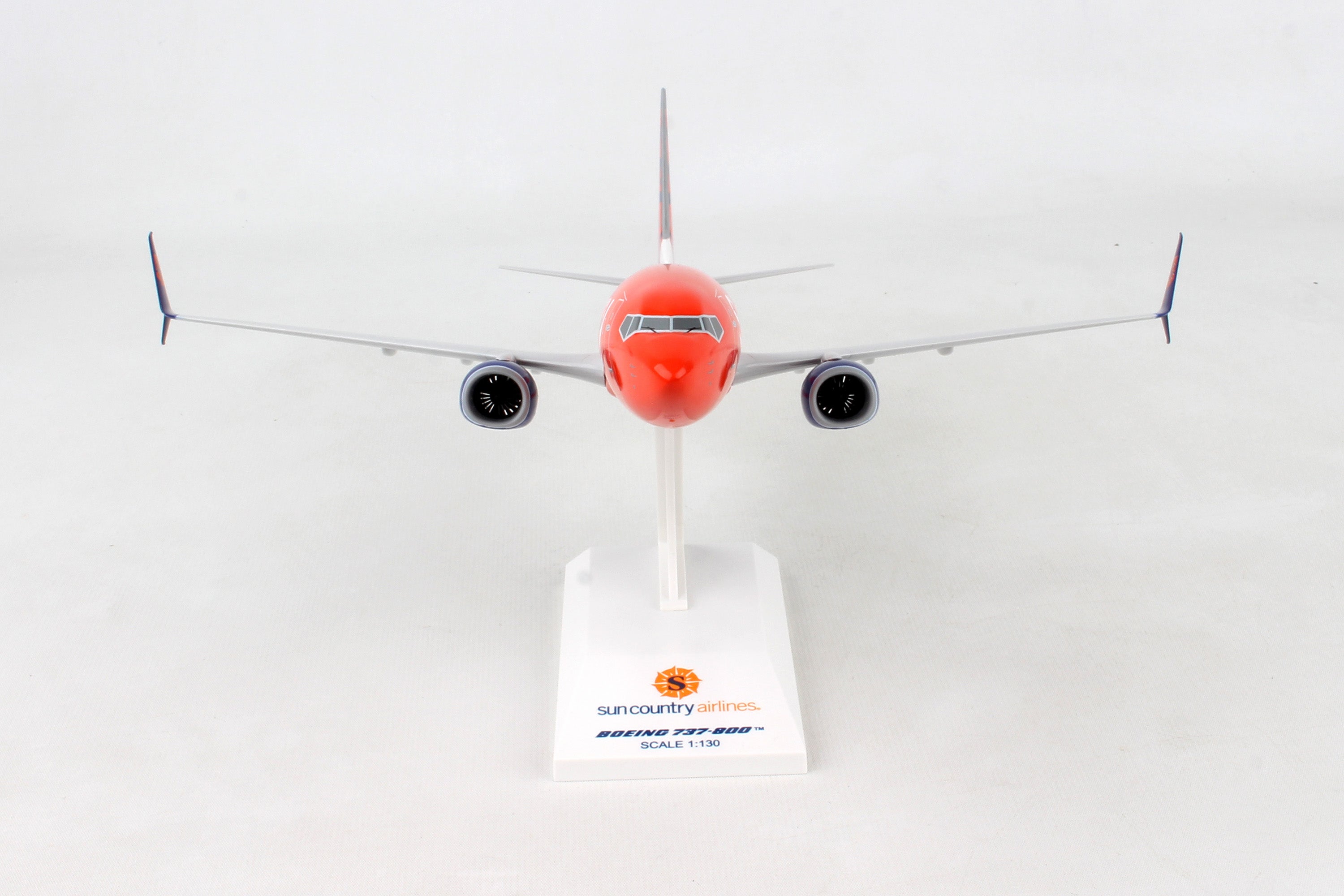 SKYMARKS SUN COUNTRY 737-800 1/130