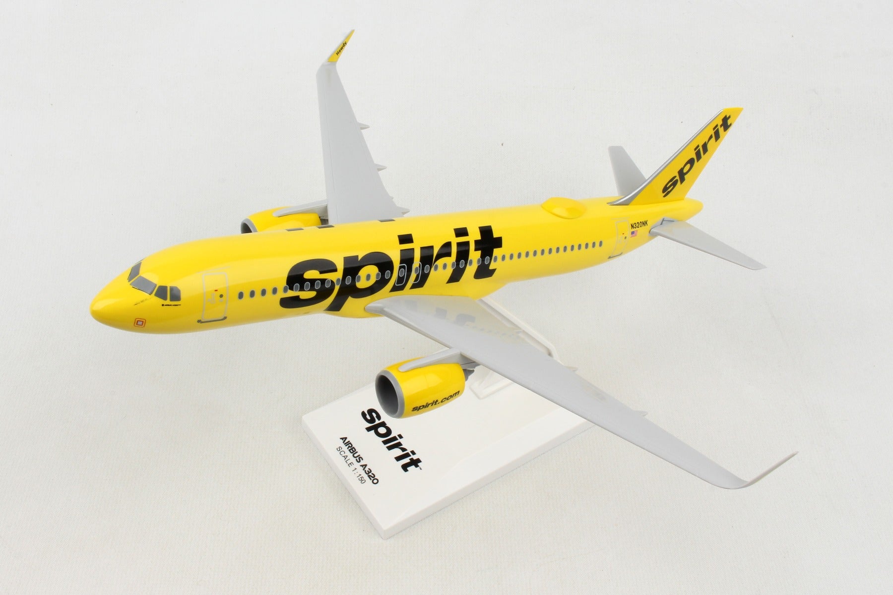 SKYMARKS SPIRIT A320NEO 1/150 W/WIFI DOME