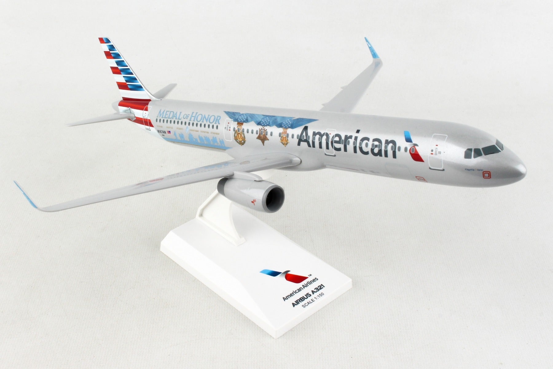SKYMARKS AMERICAN A321 1/150 MEDAL OF HONOR