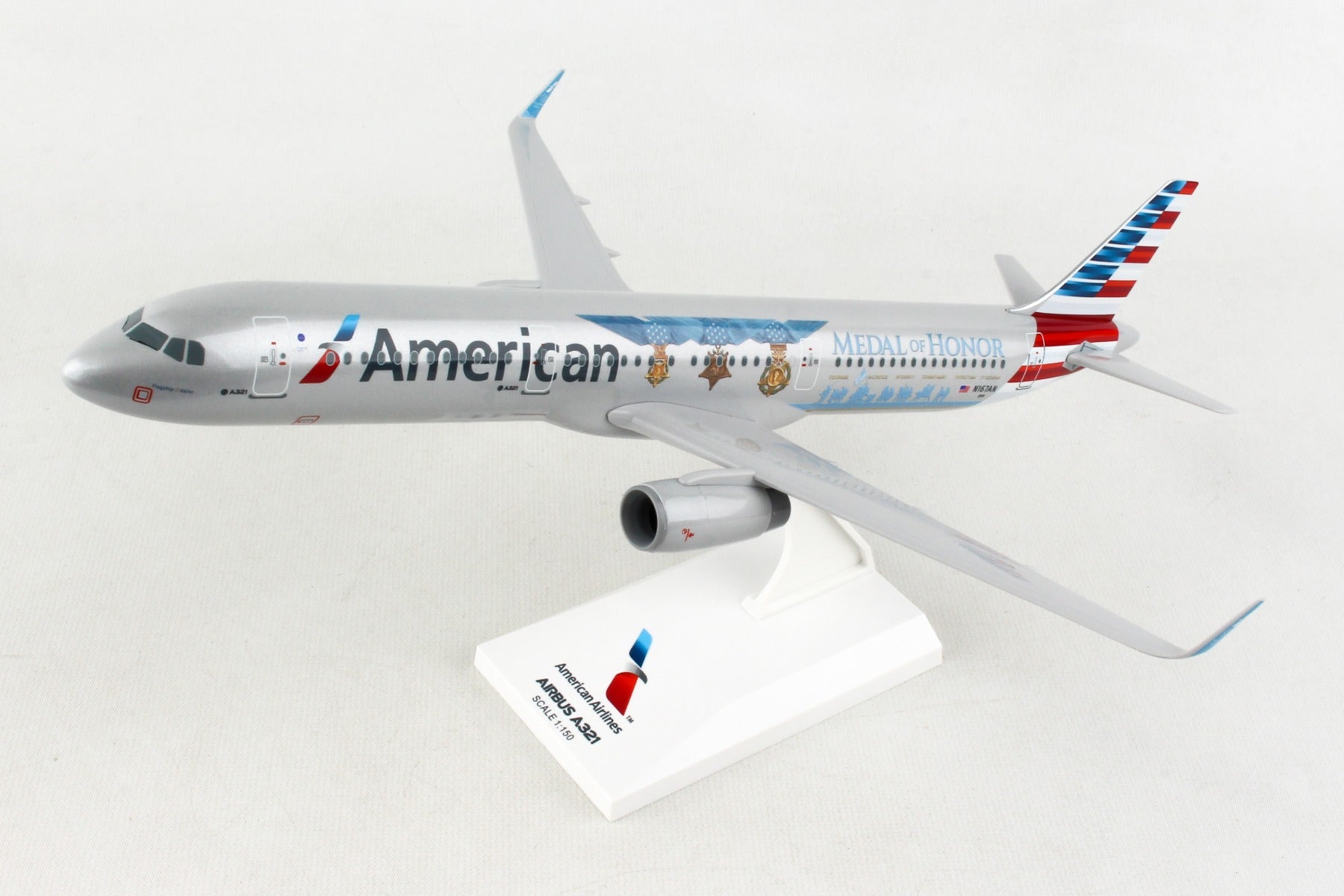 SKYMARKS AMERICAN A321 1/150 MEDAL OF HONOR