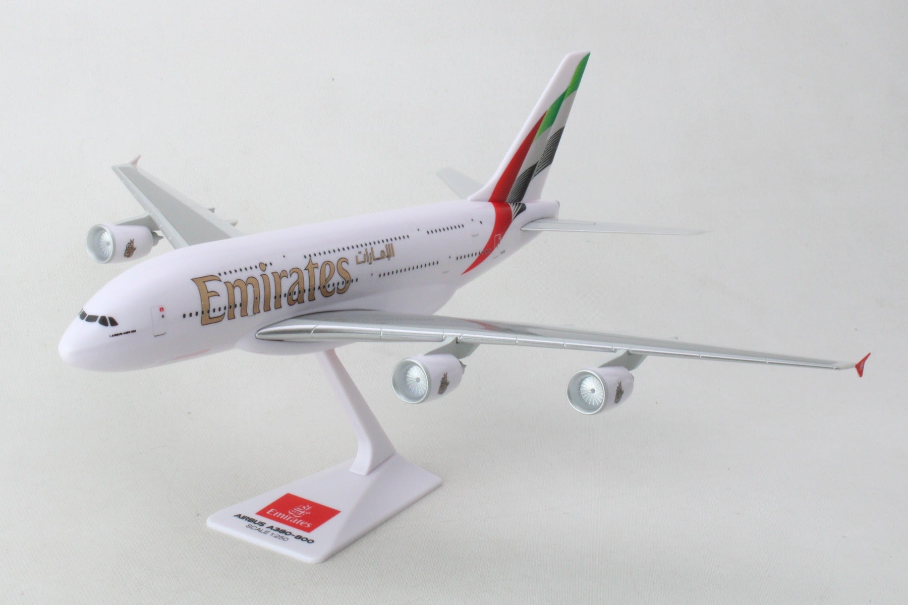 SKYMARKSLITE EMIRATES A380 1/250