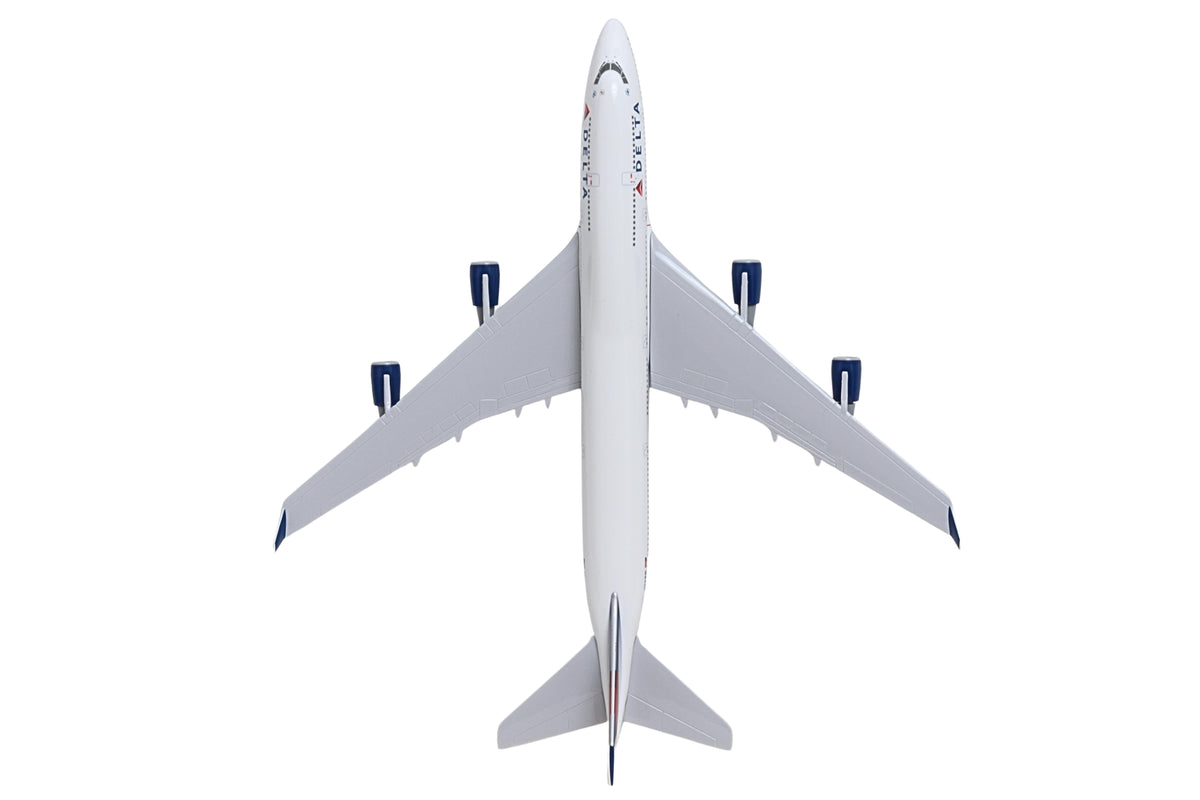 SKYMARKS DELTA 747-400 1/200 W/GEAR REG