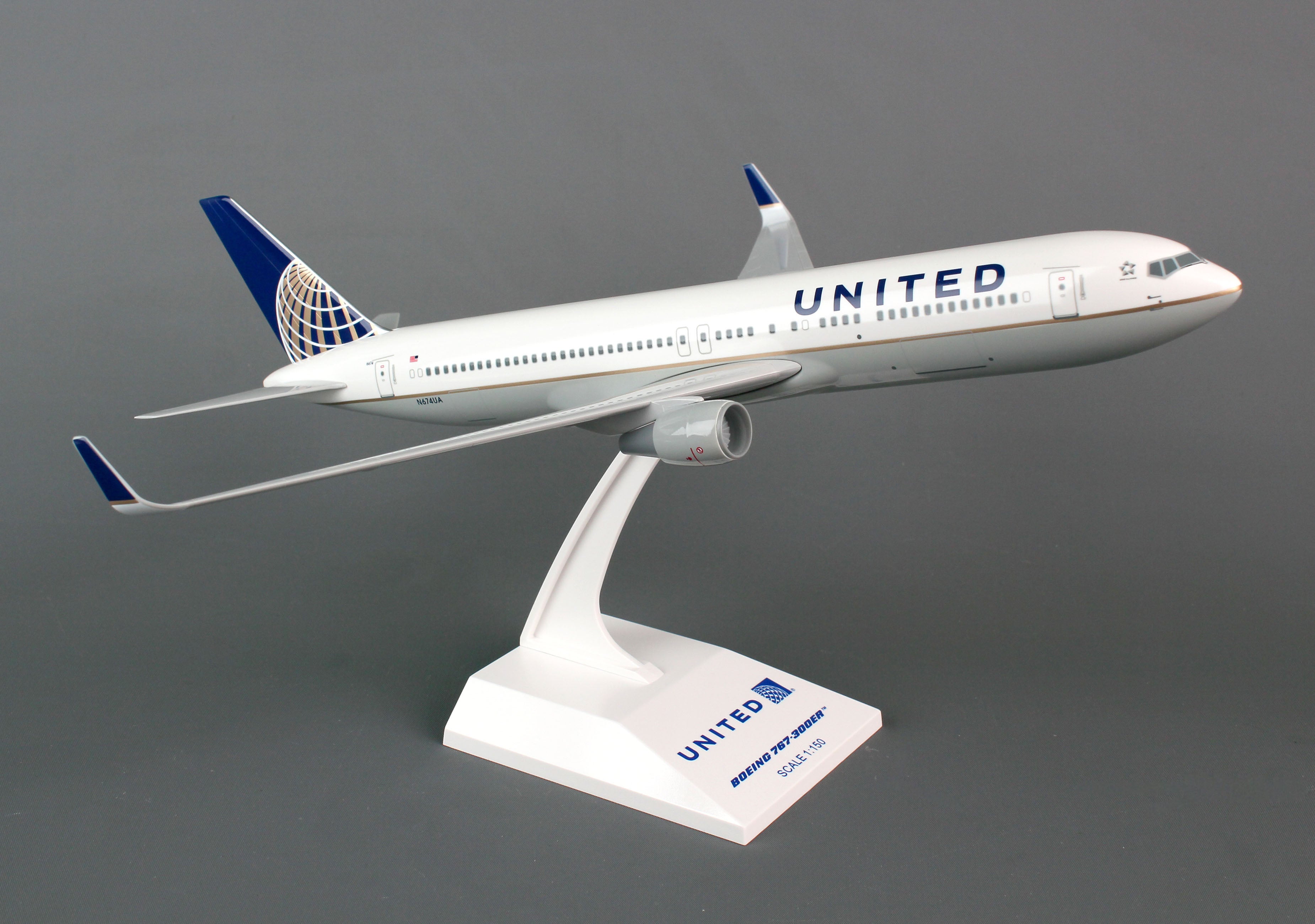 SKYMARKS UNITED 767-300ER 1/150 POST CO MERGER LIVERY (**)