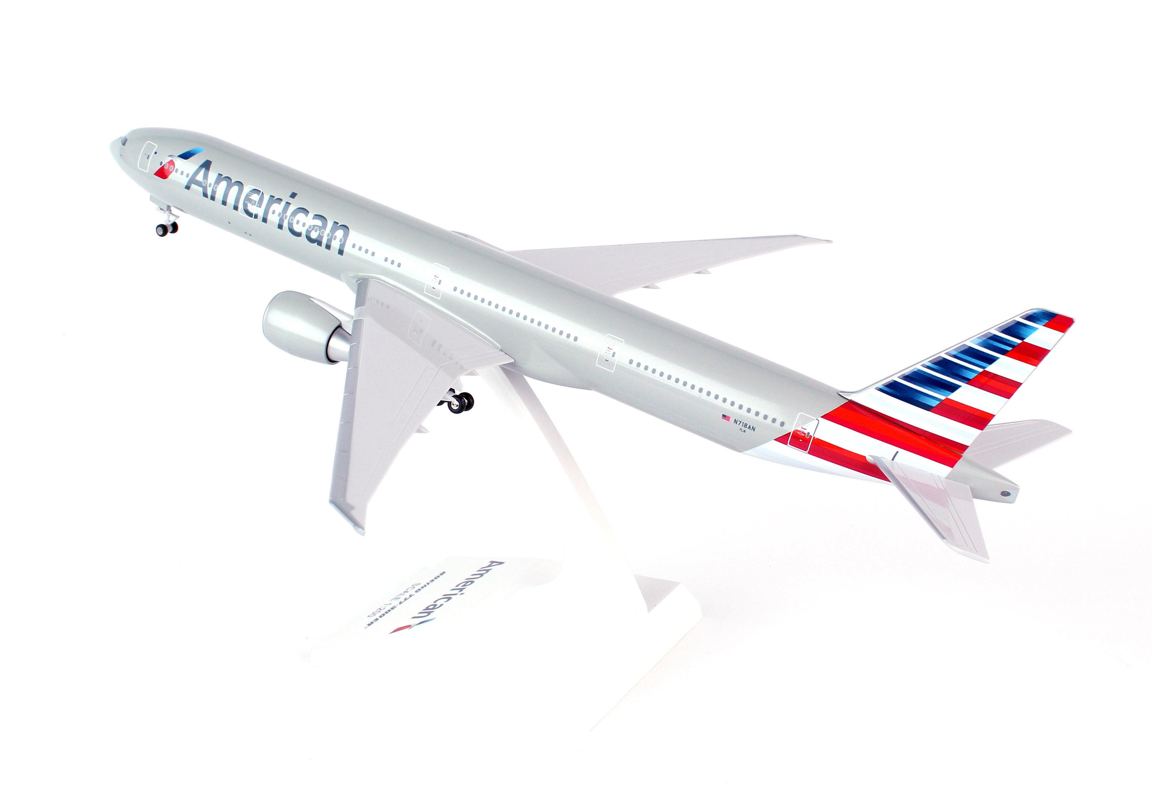 SKYMARKS AMERICAN 777-300 1/200 W/GEAR NEW LIVERY