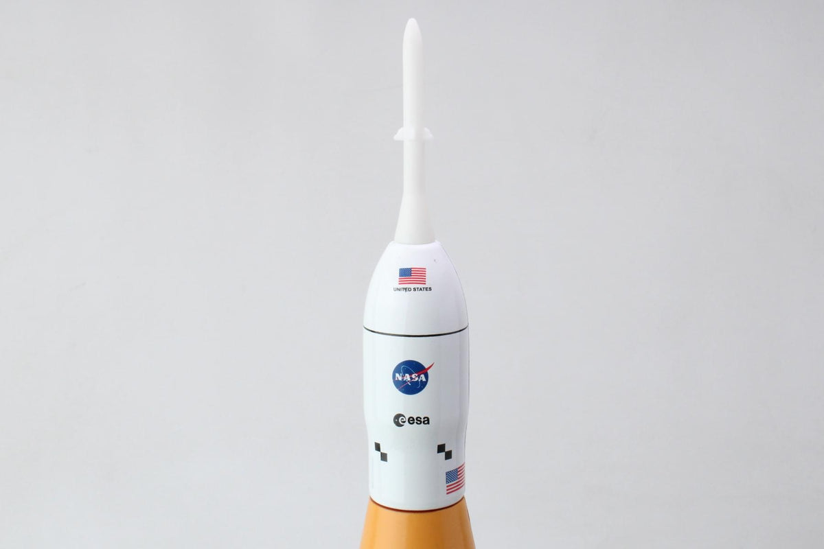 SLS ROCKET 18 INCHES 1/235 The Airplane Shop.