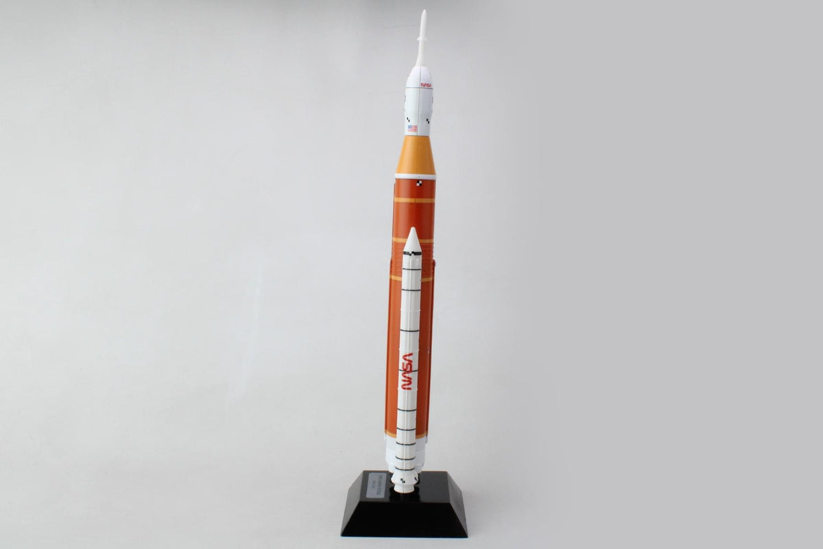 SLS ROCKET 18 INCHES 1/235 The Airplane Shop.