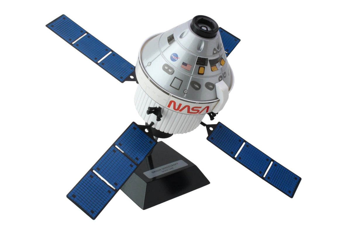 ORION SPACECRAFT 14 INCHES 1/48 The Airplane Shop.
