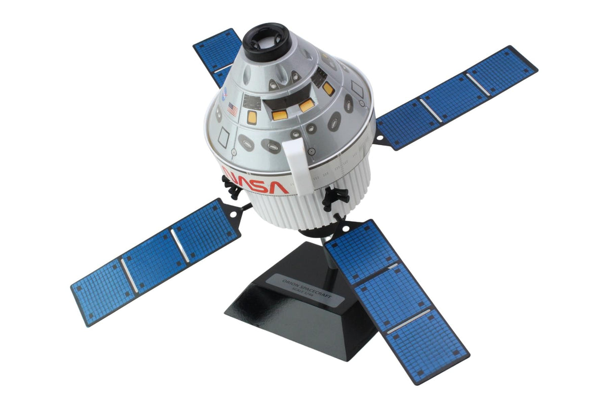 ORION SPACECRAFT 14 INCHES 1/48 The Airplane Shop.