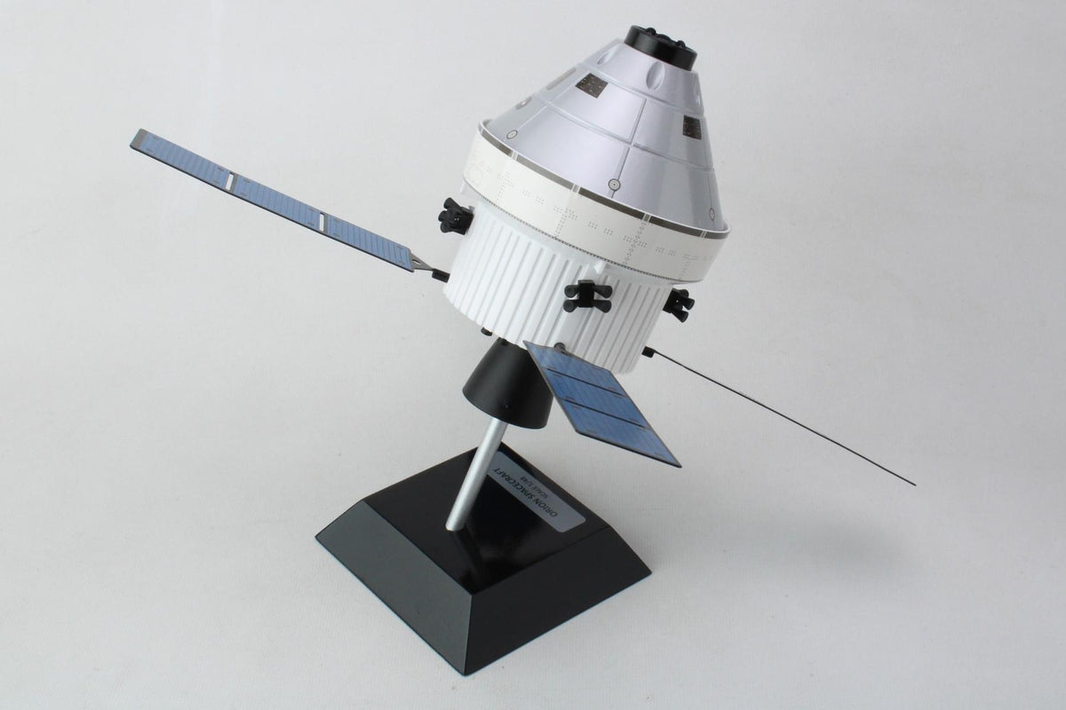 ORION SPACECRAFT 14 INCHES 1/48 The Airplane Shop.