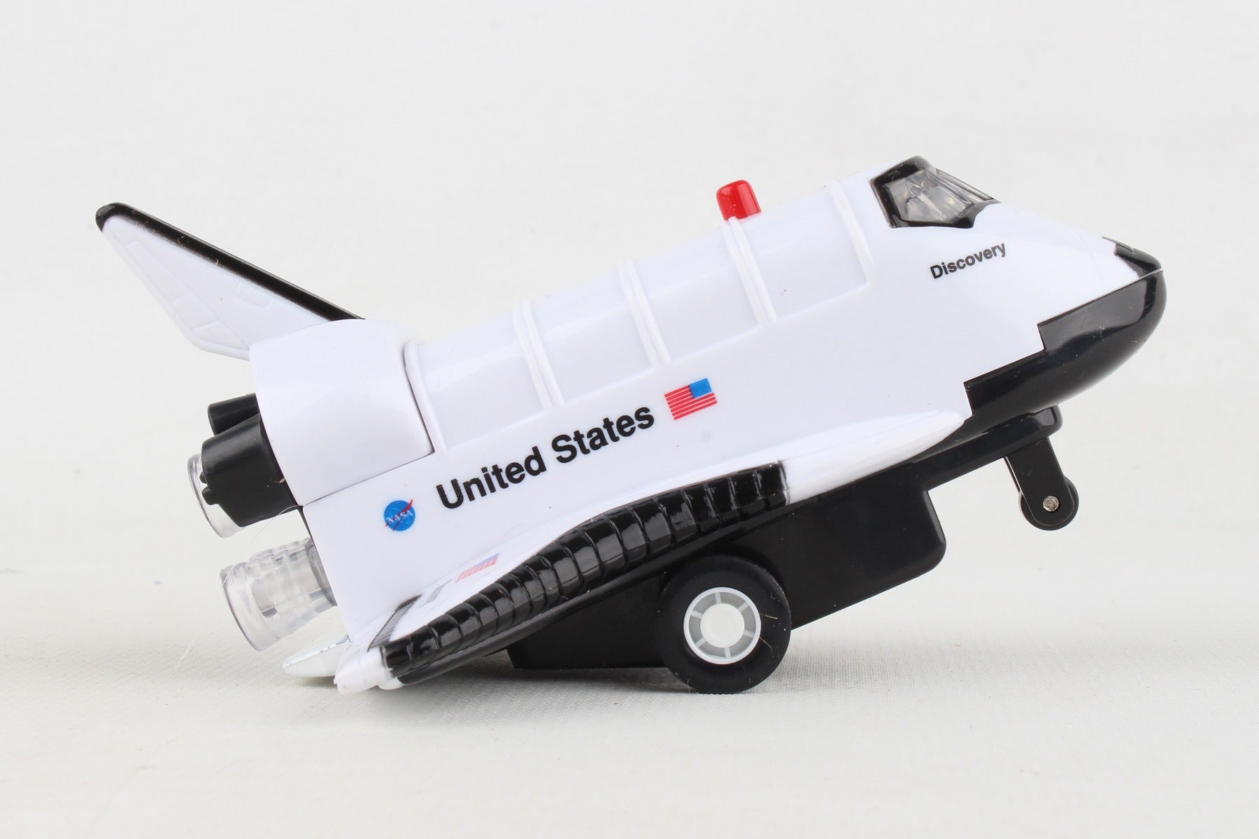 SPACE SHUTTLE PULLBACK DISCOVERY
