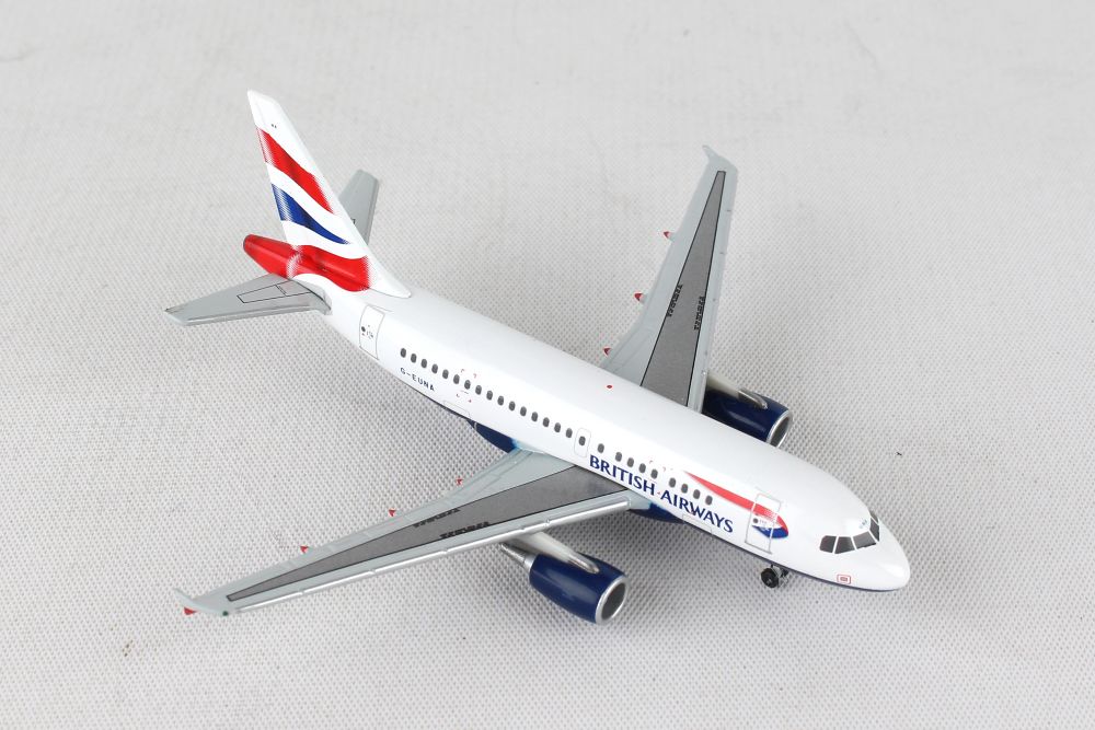 Details about   Airbus A318 2002 1:200 plane Airplane Silver Classic Diecast 