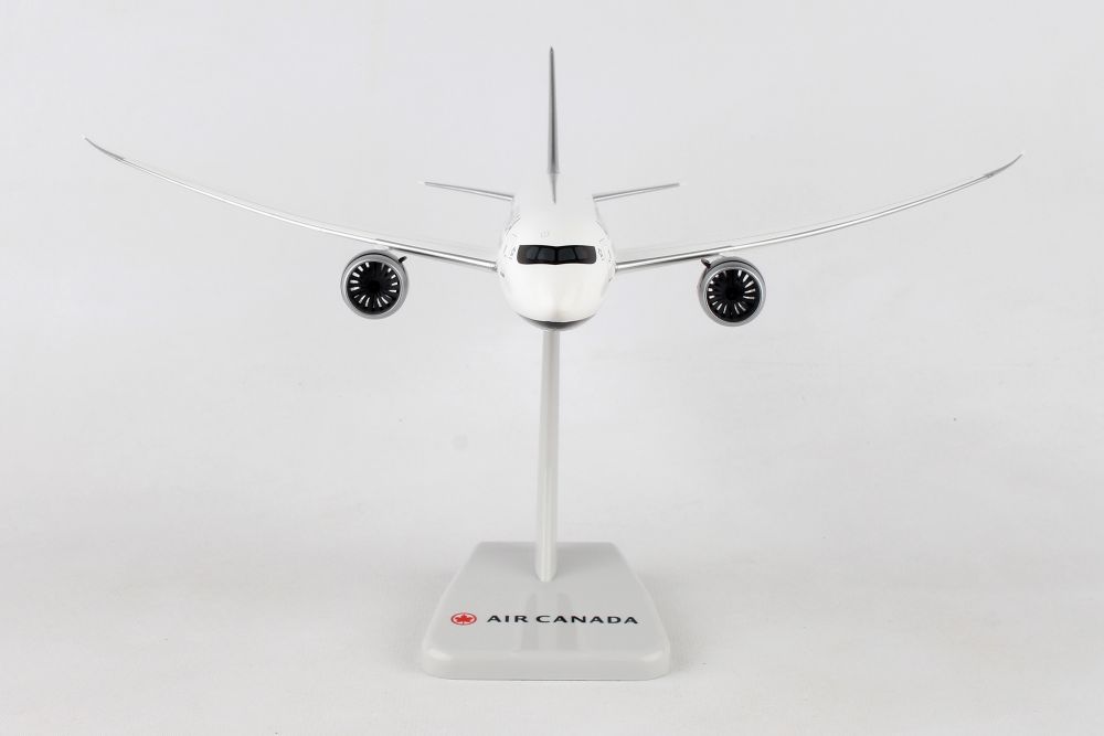 Hogan Wings 10239 Boeing 787-9 inflight with gear & stand Air Canada,1:200 