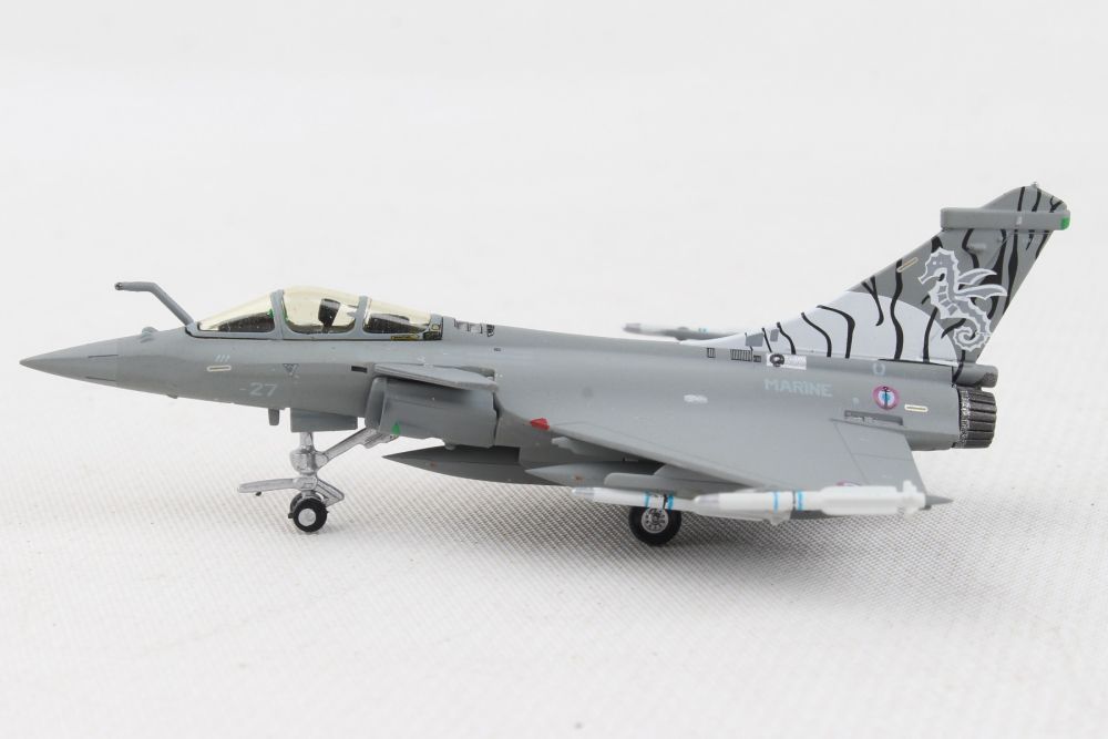 27 SPECIAL Tail Scale 1:200 lif60227 Hogan Wings Rafale M French Navy Tail No 
