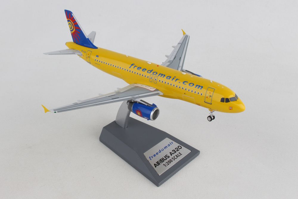 INFLIGHT 200 IF320SJ0219 1/200 FREEDOM AIR AIRBUS A320-200 ZK-OJK WITH STAND 