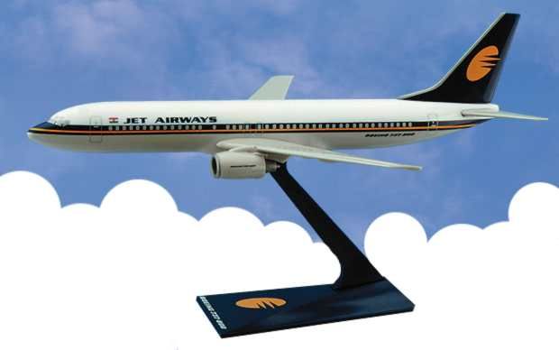 A-Jet Cyprus Boeing 737-800 Snap Fit Aircraft Model 1/200 Scale BNIB FREE POST 