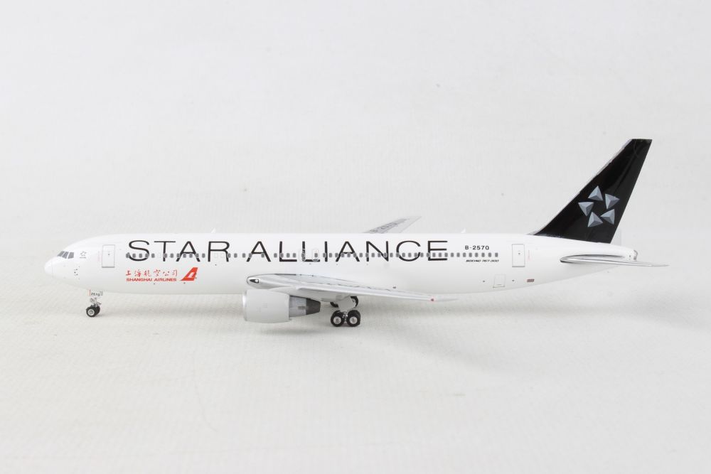 PHOENIX SHANGHAI 767-300 1/400 STAR ALLIANCE B-2570 (**)