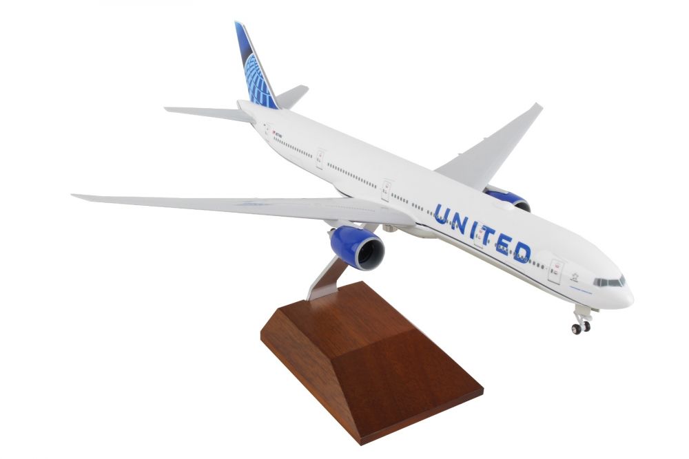 Details about   SKYMARKS UNITED 777-300 REG#N2749U 1/200 W/GEAR 2019 NEW LIVERY W/STAND 