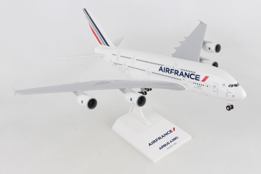 SKYMARKS AIR FRANCE A380 1/200 W/GEAR